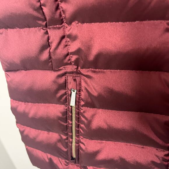 Lands' End Women's Vest Size M 10 12 Burgundy Red Puffer Full Zip Down - Picture 3 of 8